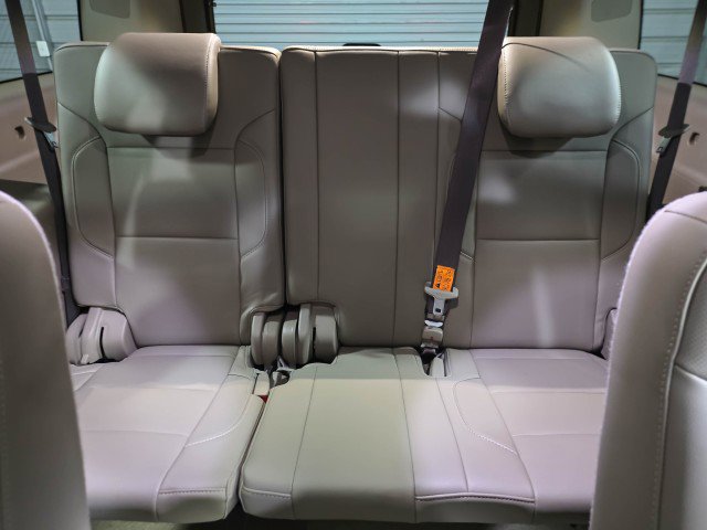 Used 2017 GMC Yukon XL SLT w/ Open Road Package image 19