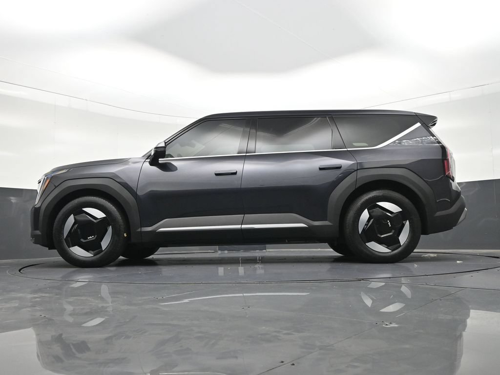 Used 2026 Kia EV9 Light RWD image 29