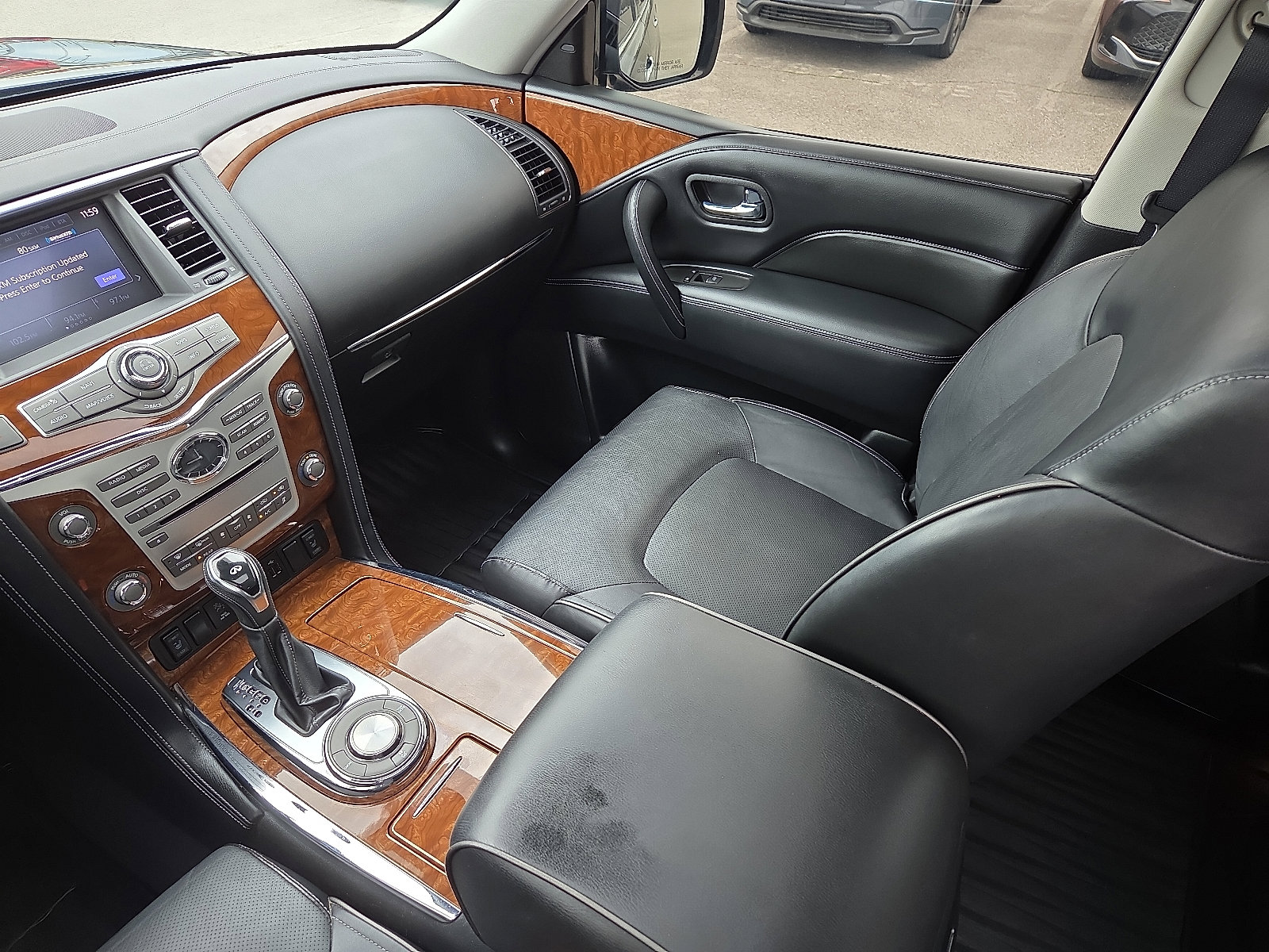 Used 2019 INFINITI QX80 Luxe w/ 22" Wheel Package image 12