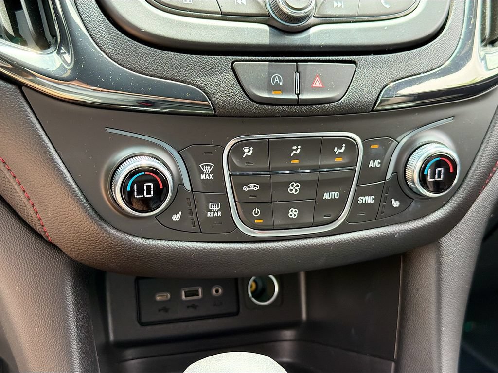 Used 2024 Chevrolet Equinox RS AWD/4WD image 16