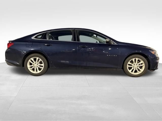 Used 2018 Chevrolet Malibu LT image 4