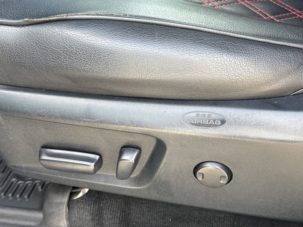 Used 2015 Toyota Tundra SR5 w/ SR5 Upgrade Package image 24