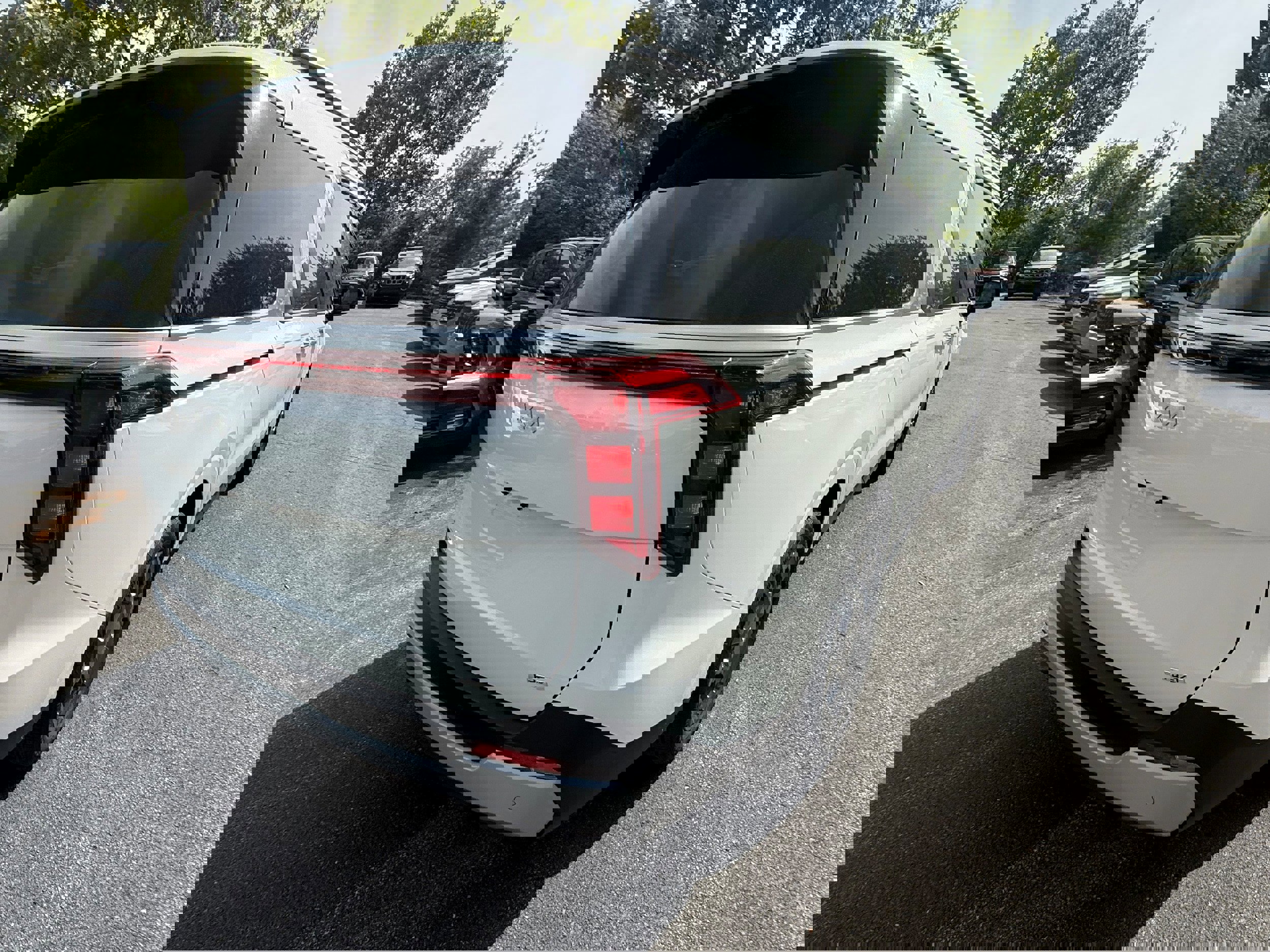 New 2025 Kia Carnival EX image 5