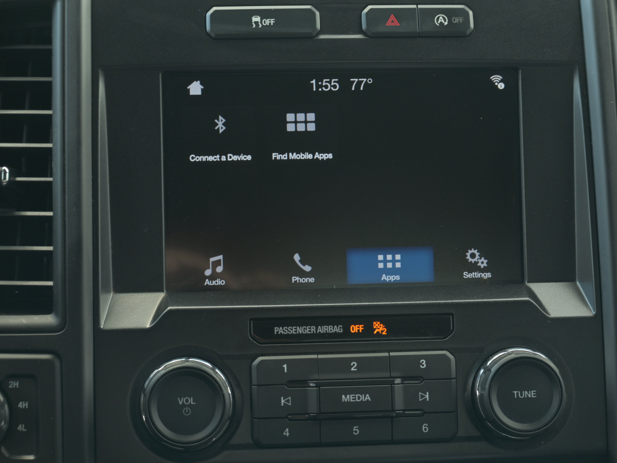 Used 2017 Ford F150 XL w/ Equipment Group 101A Mid AWD/4WD image 16