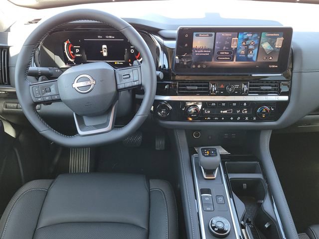 New 2026 Nissan Pathfinder SL image 8