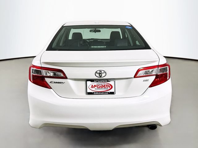 Used 2012 Toyota Camry SE FWD image 16