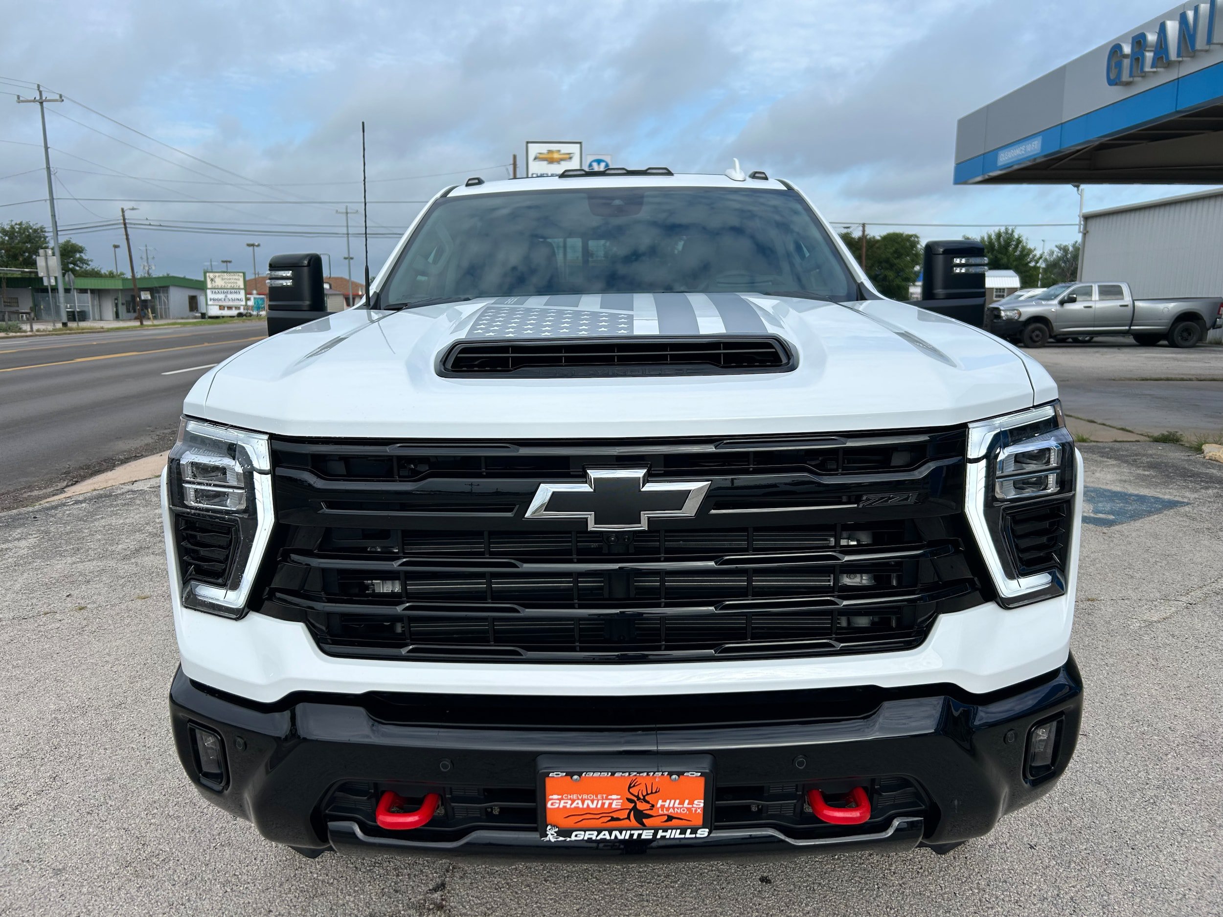 New 2026 Chevrolet Silverado 2500 LTZ AWD/4WD image 2