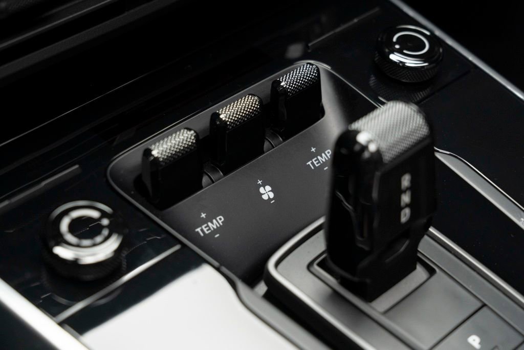 Used 2024 Porsche 911 Targa 4S w/ Premium Package image 35