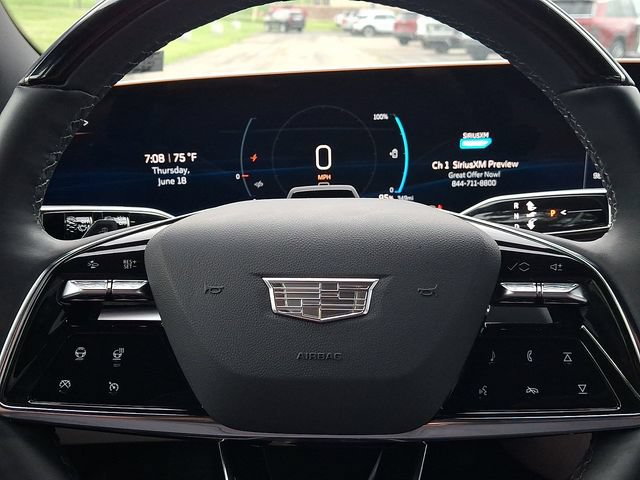 New 2026 Cadillac Lyriq Premium Luxury AWD/4WD image 13