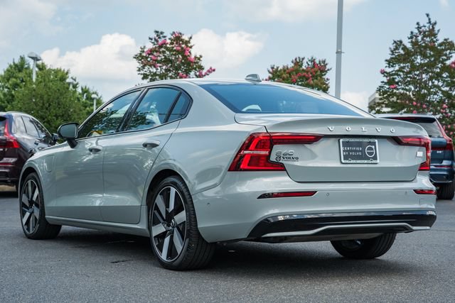 Certified 2024 Volvo S60 T8 Ultimate w/ Climate Package AWD/4WD image 5