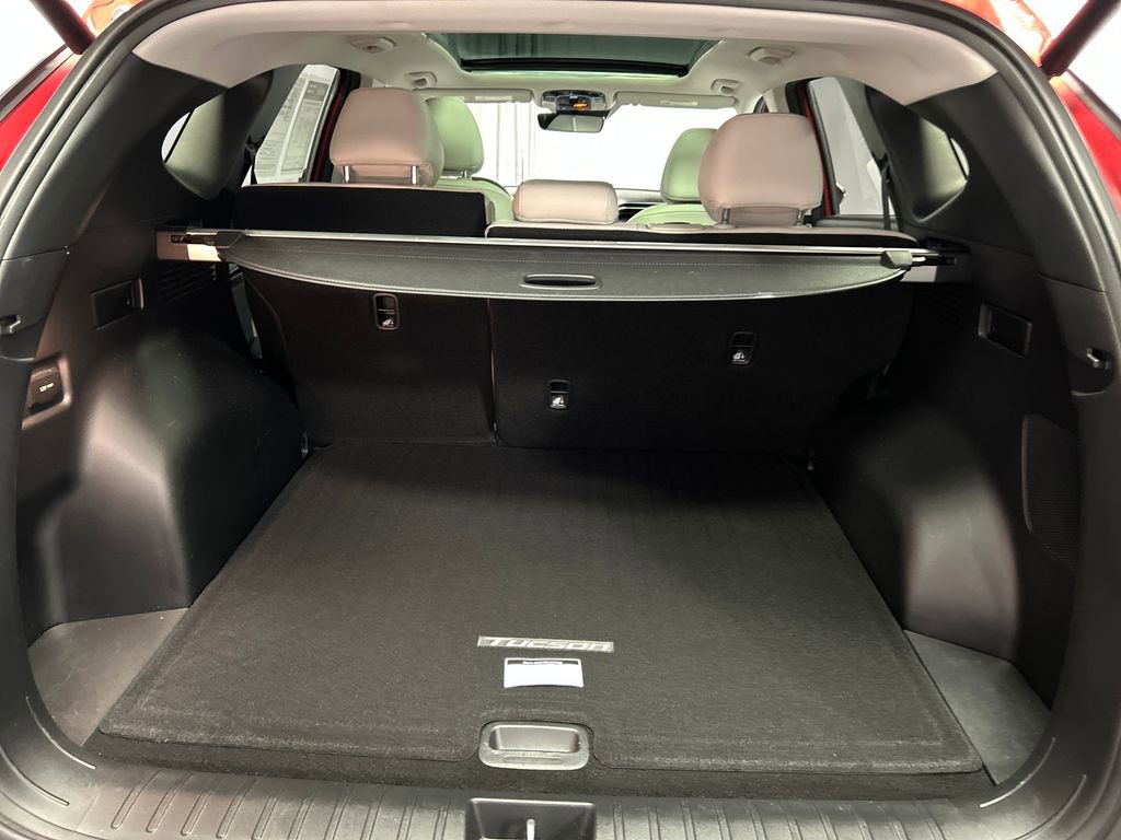 Used 2023 Hyundai Tucson Limited image 23