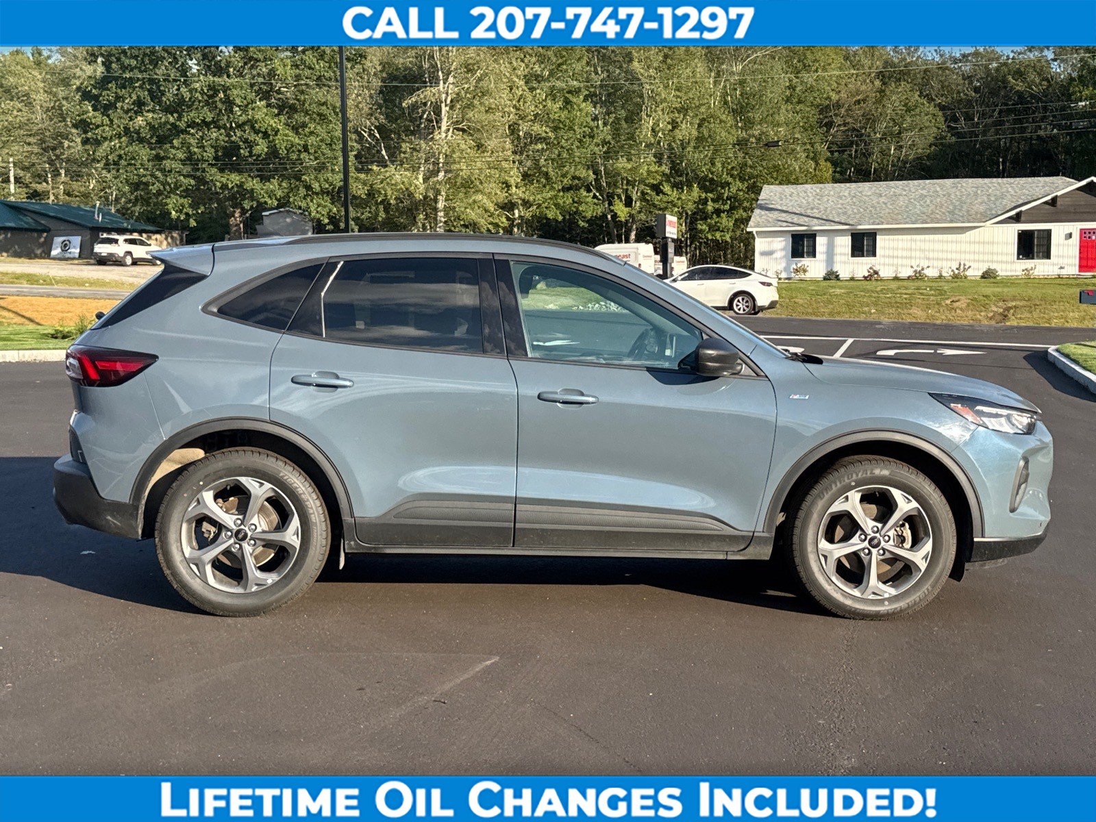 Used 2025 Ford Escape ST-Line AWD/4WD image 4