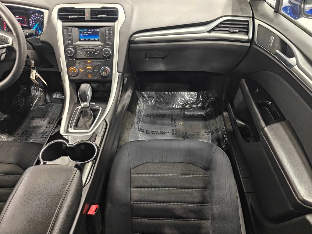 Used 2014 Ford Fusion SE FWD image 26