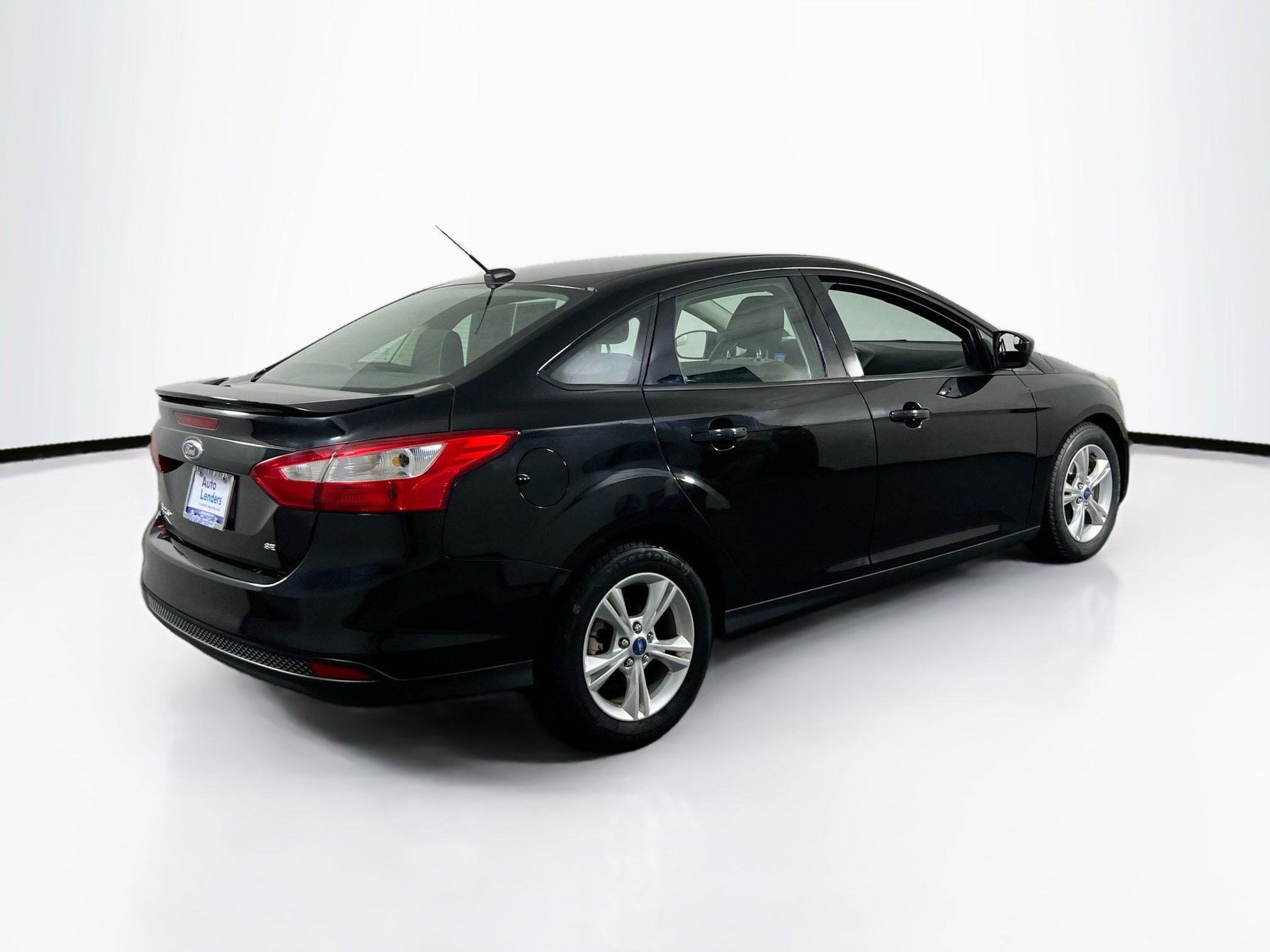 Used 2012 Ford Focus SE FWD image 5