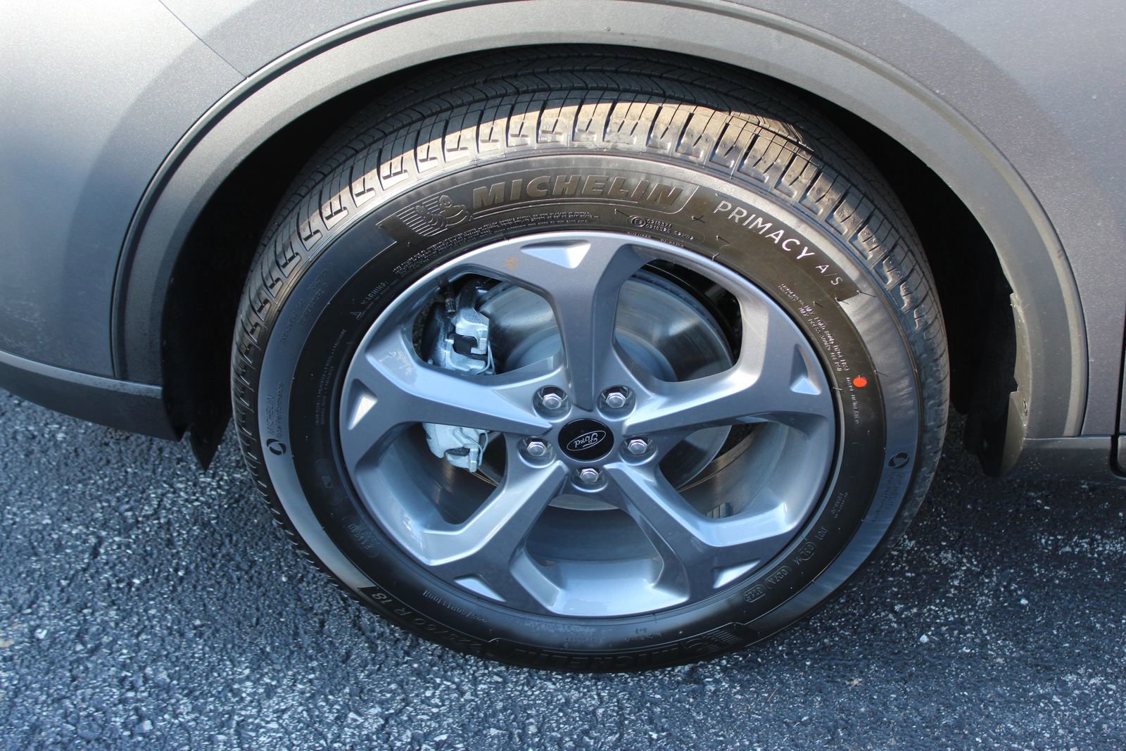 New 2026 Ford Escape ST-Line w/ Tech Pack #1 image 11