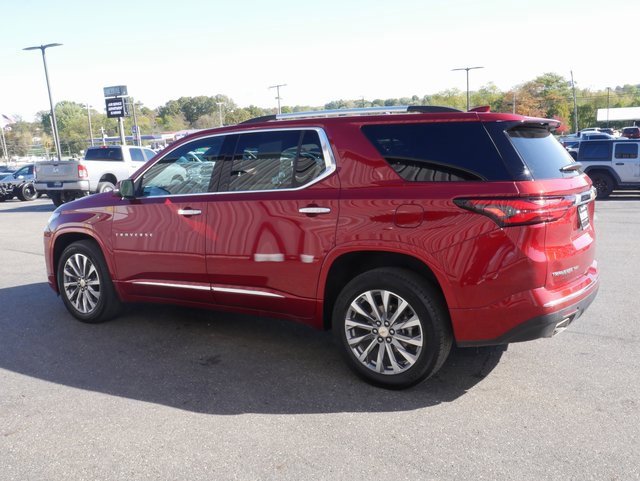 Used 2023 Chevrolet Traverse Premier image 11