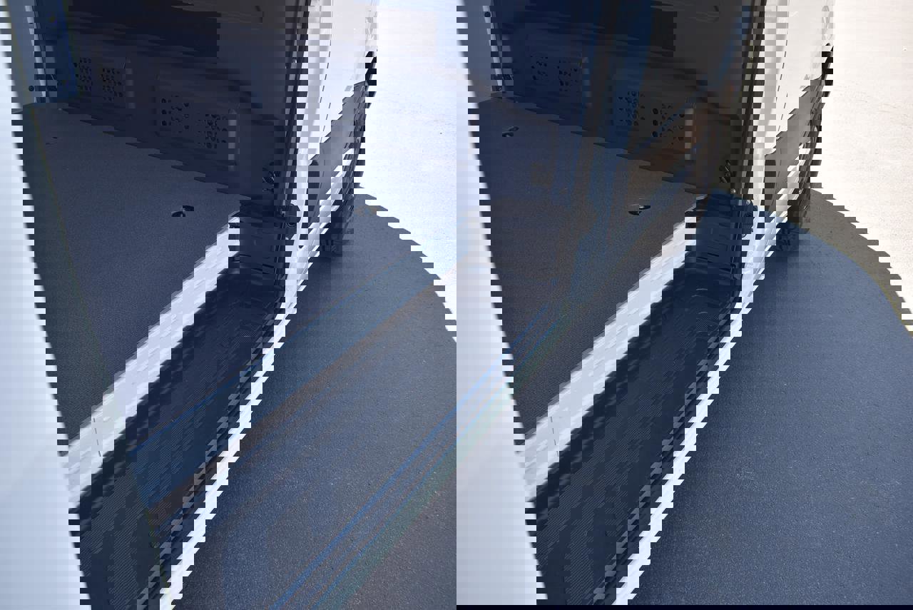 New 2025 Mercedes-Benz Sprinter 2500 image 11