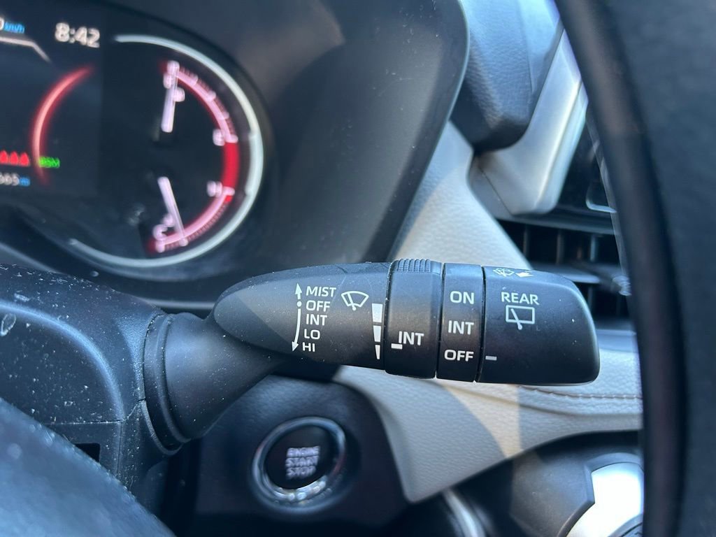 Certified 2023 Toyota RAV4 XLE FWD image 20