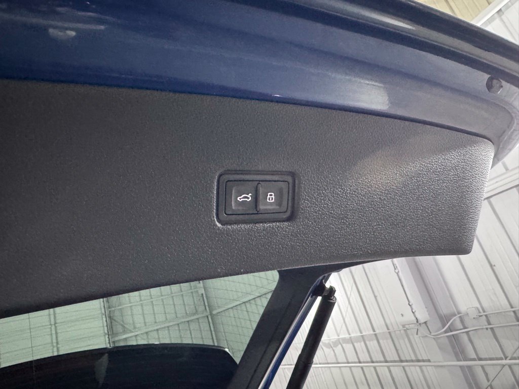 Used 2024 Audi SQ8 Premium Plus AWD/4WD image 50