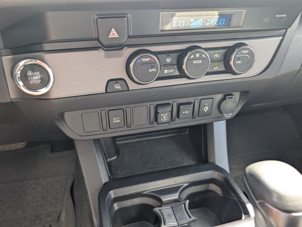 Used 2021 Toyota Tacoma TRD Sport RWD image 17