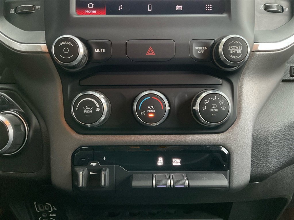 Used 2024 RAM 2500 Big Horn image 23