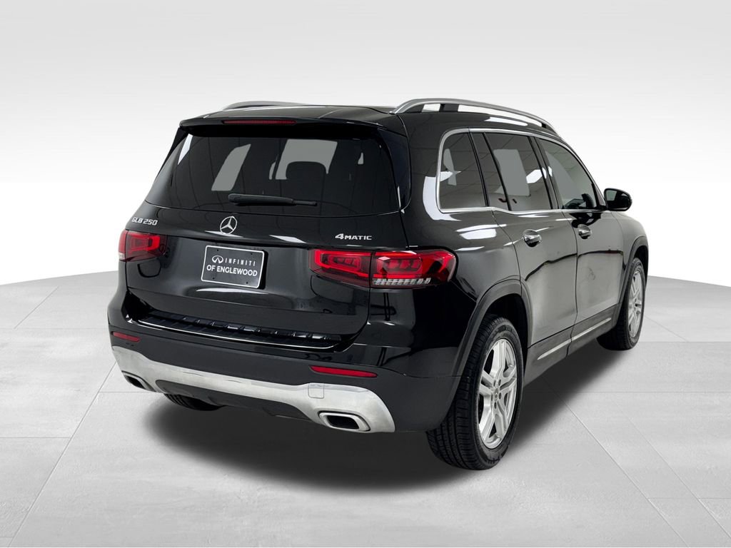 Used 2022 Mercedes-Benz GLB 250 GLB 250 w/ Premium Package Lite image 7