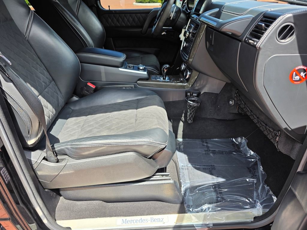 Used 2018 Mercedes-Benz G 550 Squared image 32