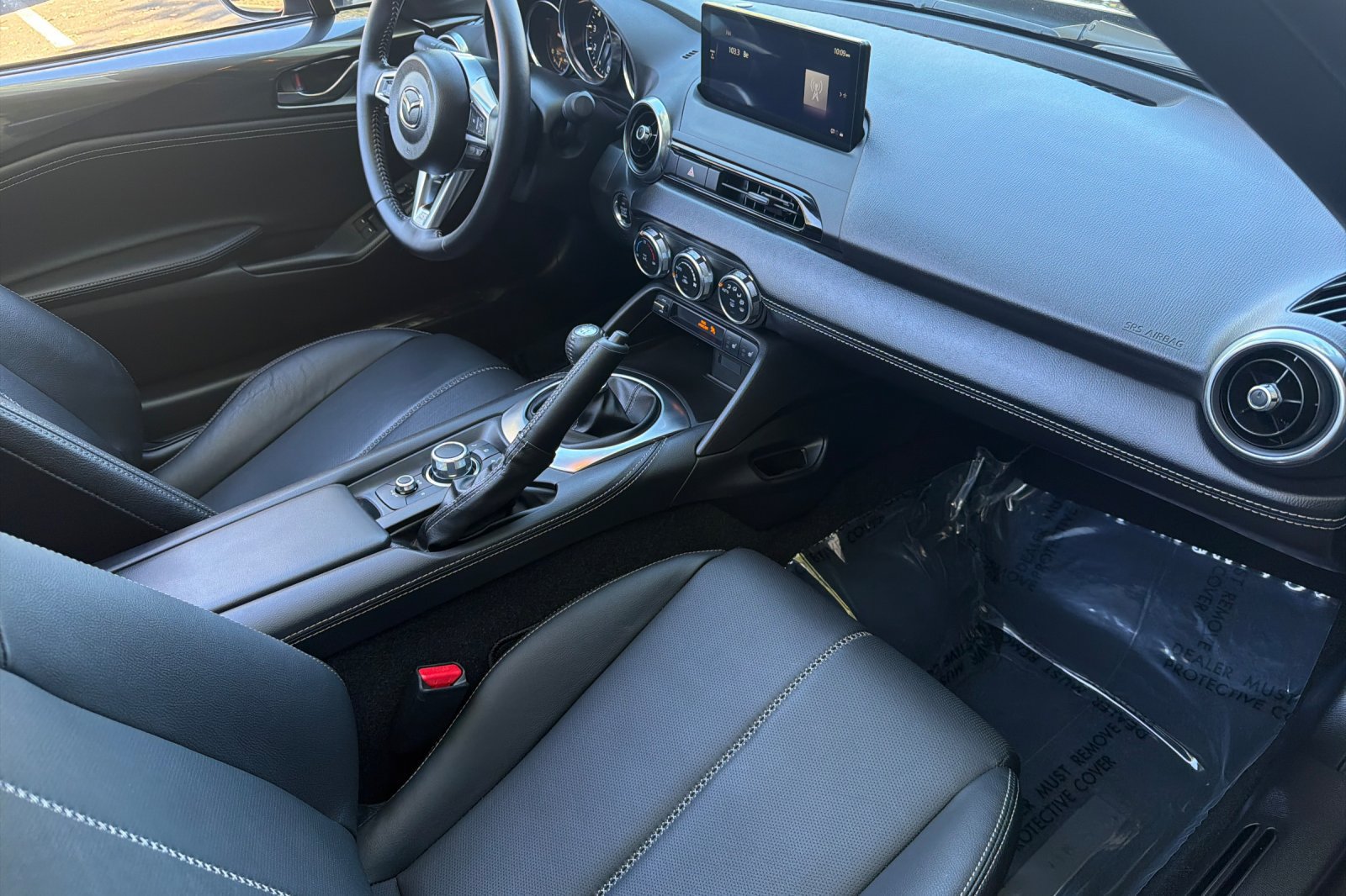 Certified 2025 MAZDA MX-5 Miata RF Grand Touring w/ Appearance Package RWD image 17