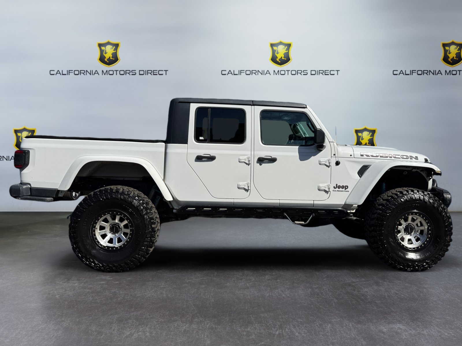 Used 2020 Jeep Gladiator Rubicon AWD/4WD image 6
