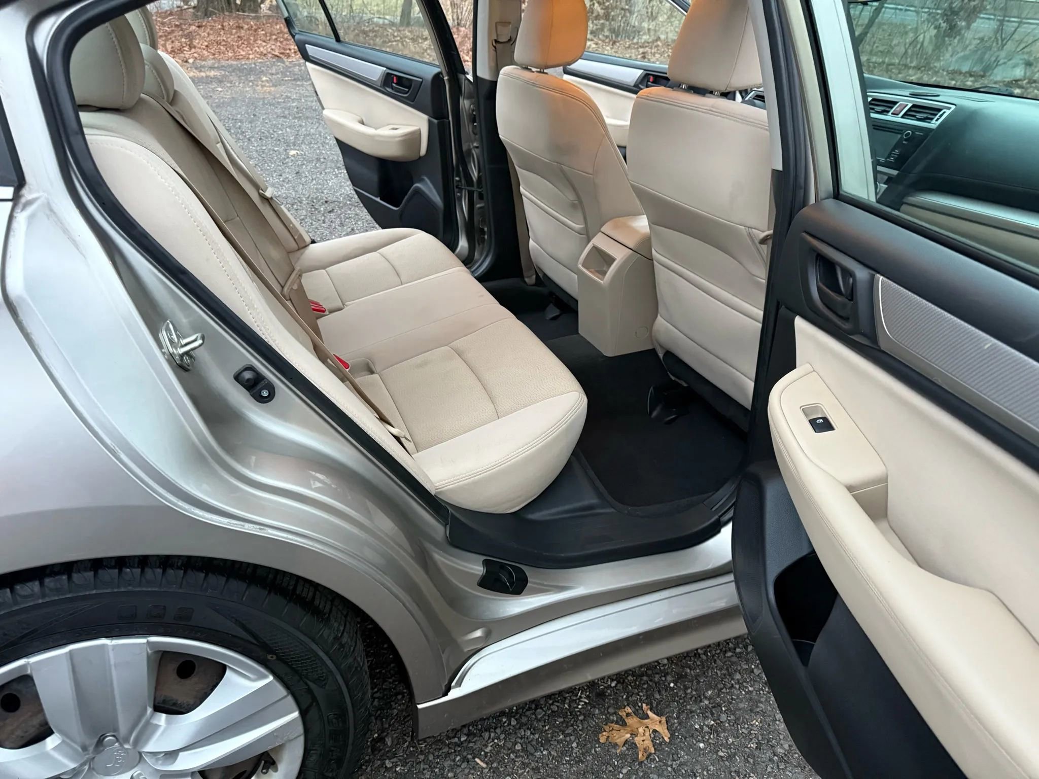 Used 2015 Subaru Legacy 2.5i image 17