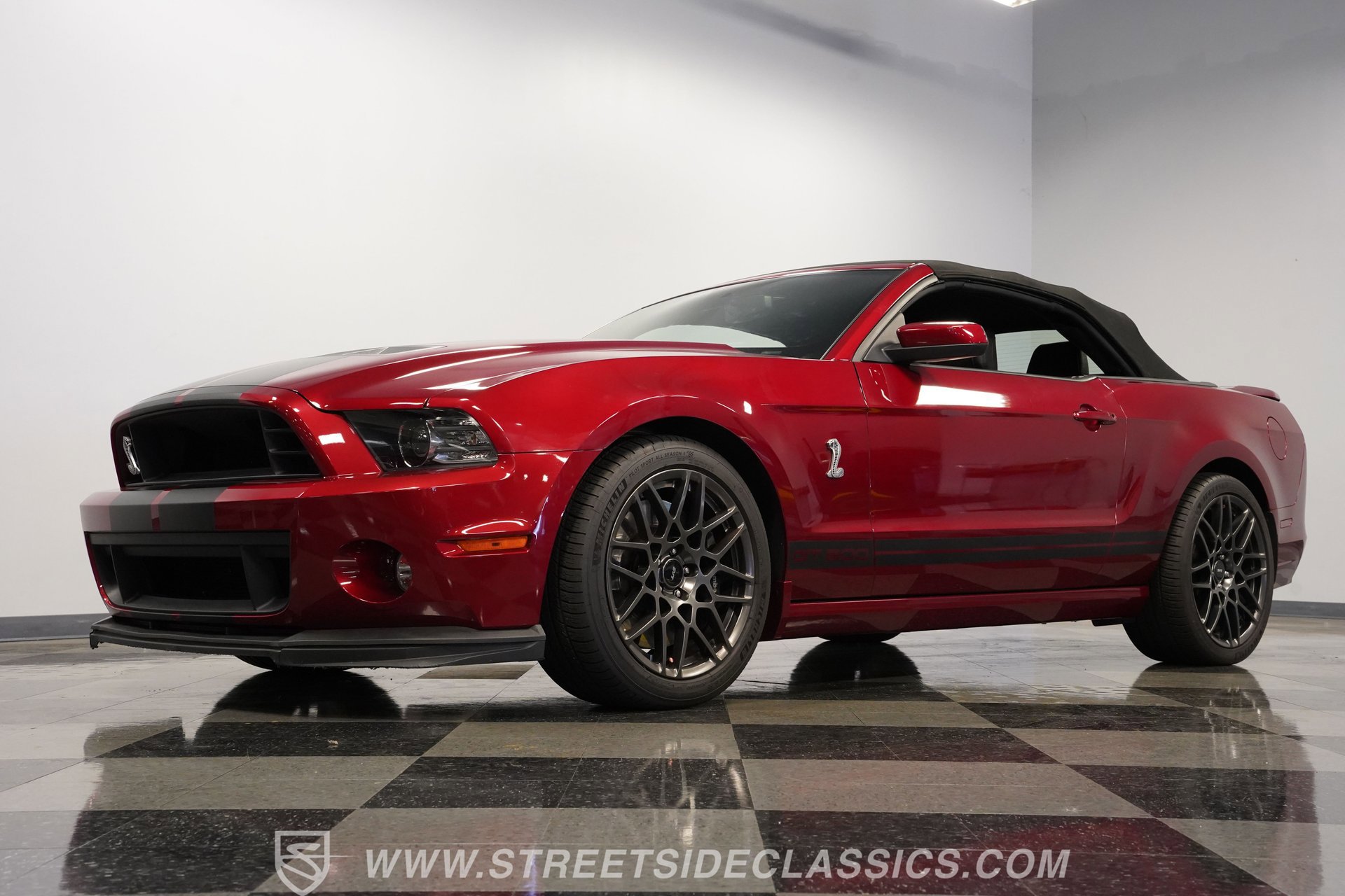 Used 2014 Ford Mustang Shelby GT500 w/ Equipment Group 821A image 21