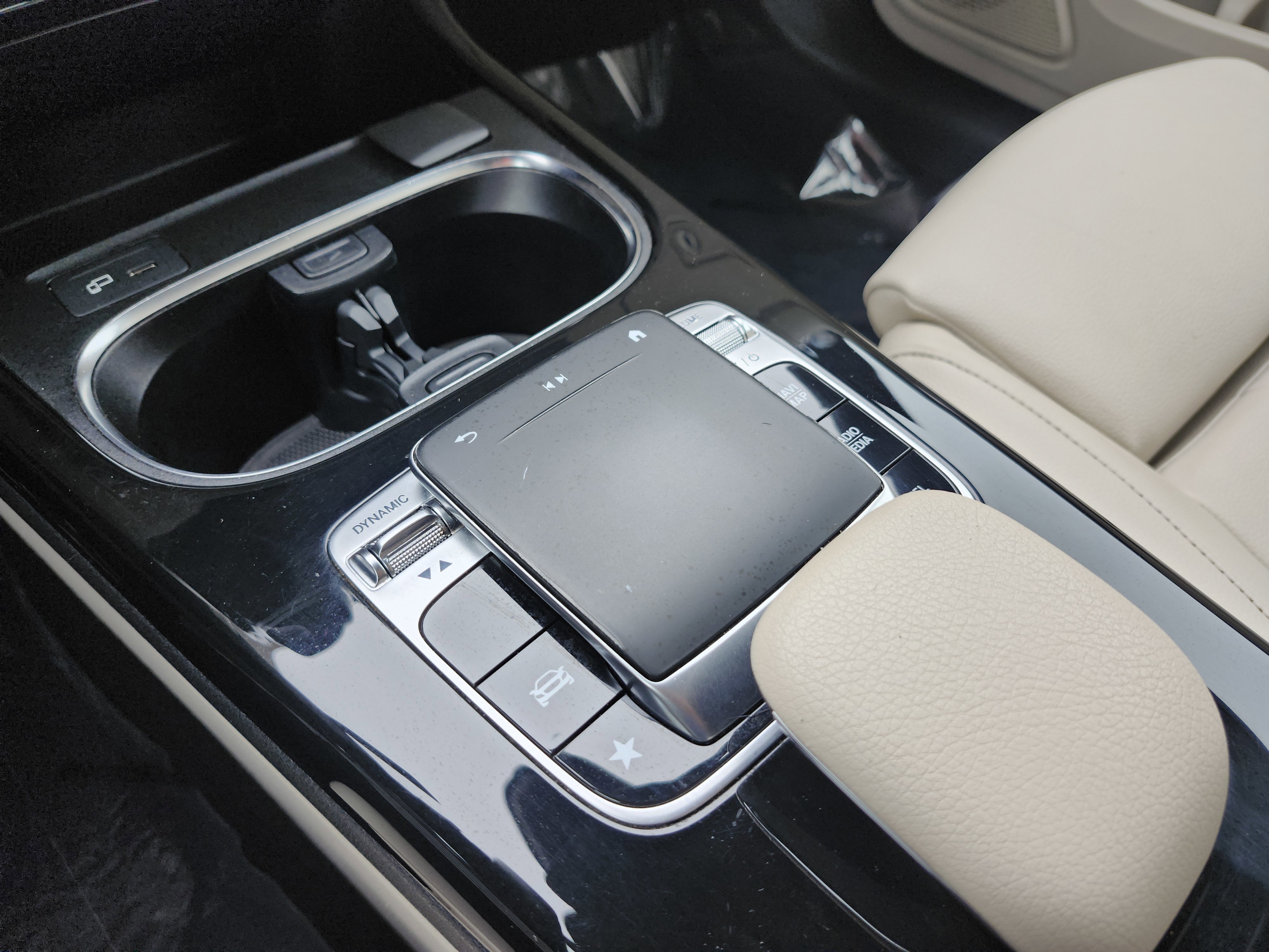 Used 2019 Mercedes-Benz A 220 A 220 image 9