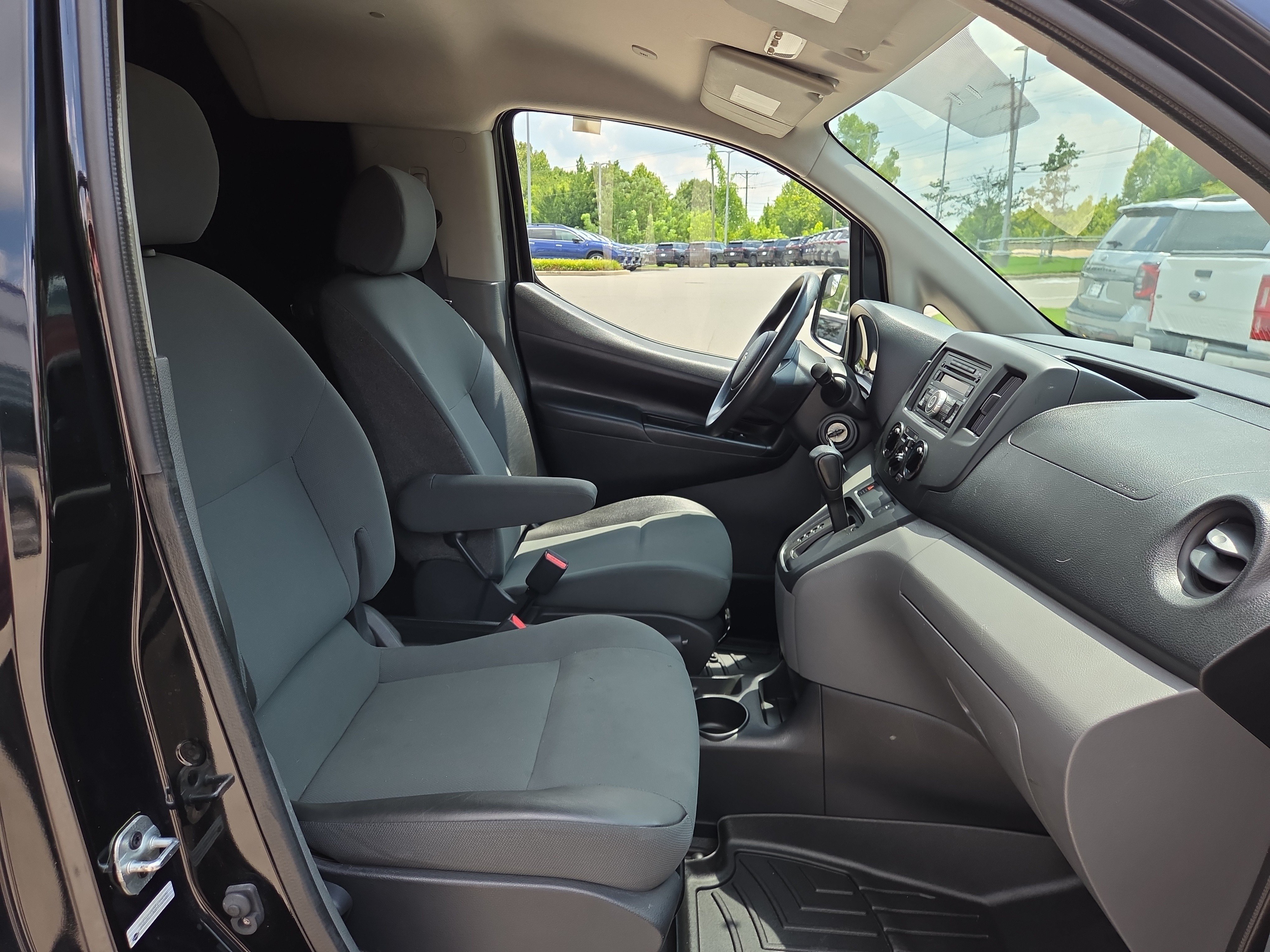 Used 2015 Chevrolet City Express LS FWD image 21