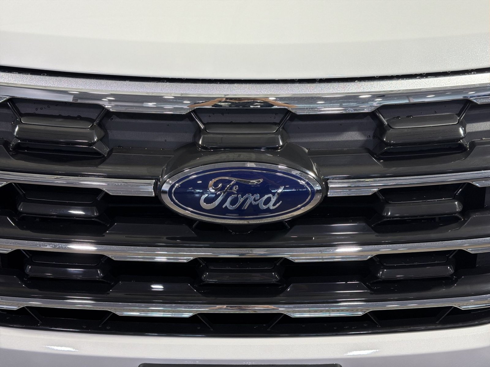 New 2026 Ford Explorer Active w/ Active Comfort Package AWD/4WD image 12