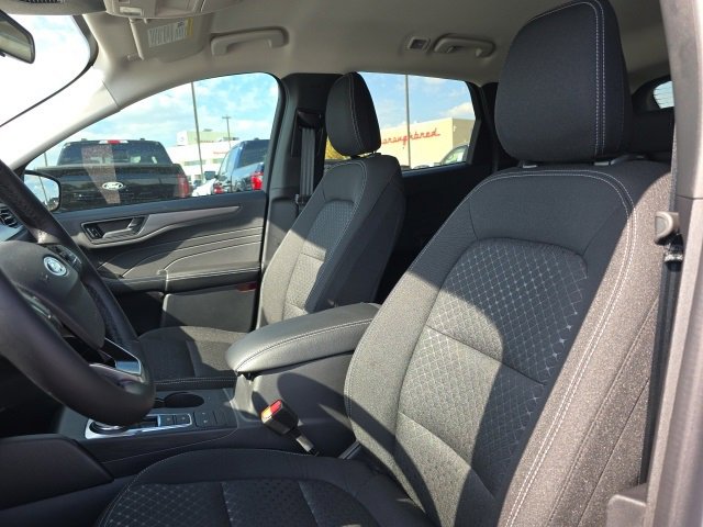 New 2025 Ford Escape Active w/ Cold Weather Package image 13