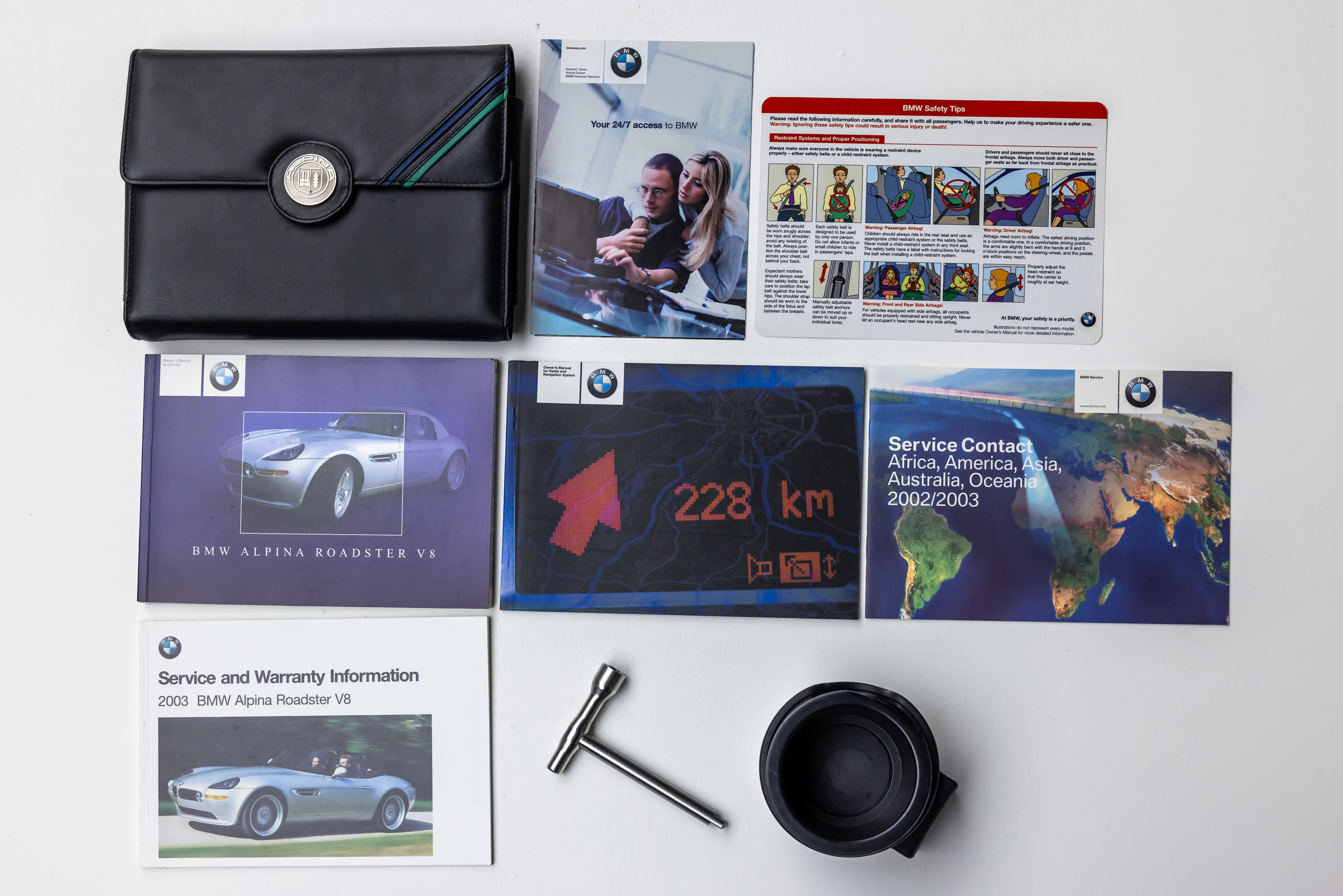 Used 2003 BMW Z8 image 57