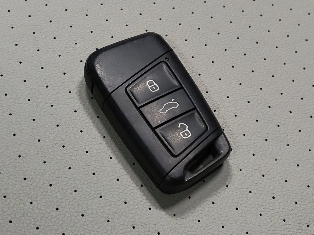 Used 2019 Volkswagen Jetta R-Line FWD image 32