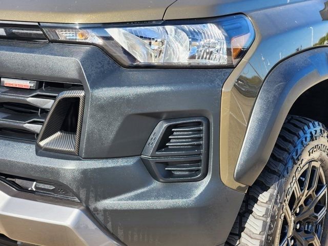 Used 2025 Chevrolet Colorado Trail Boss image 17