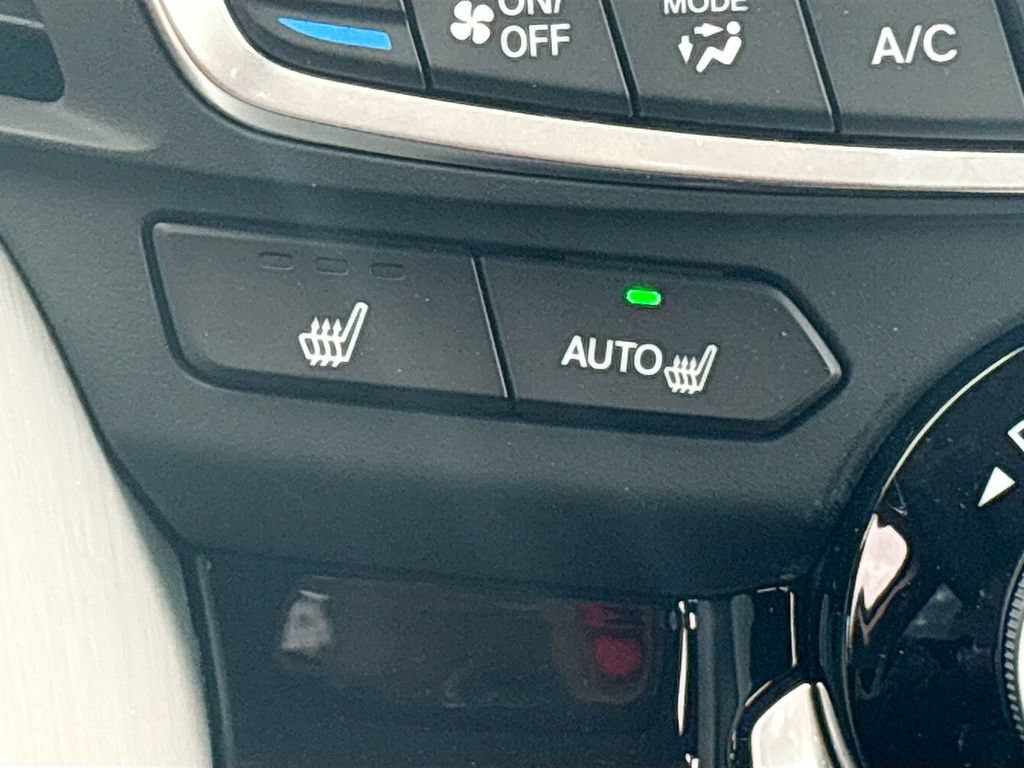Used 2025 Acura TLX w/ Technology Package FWD image 21