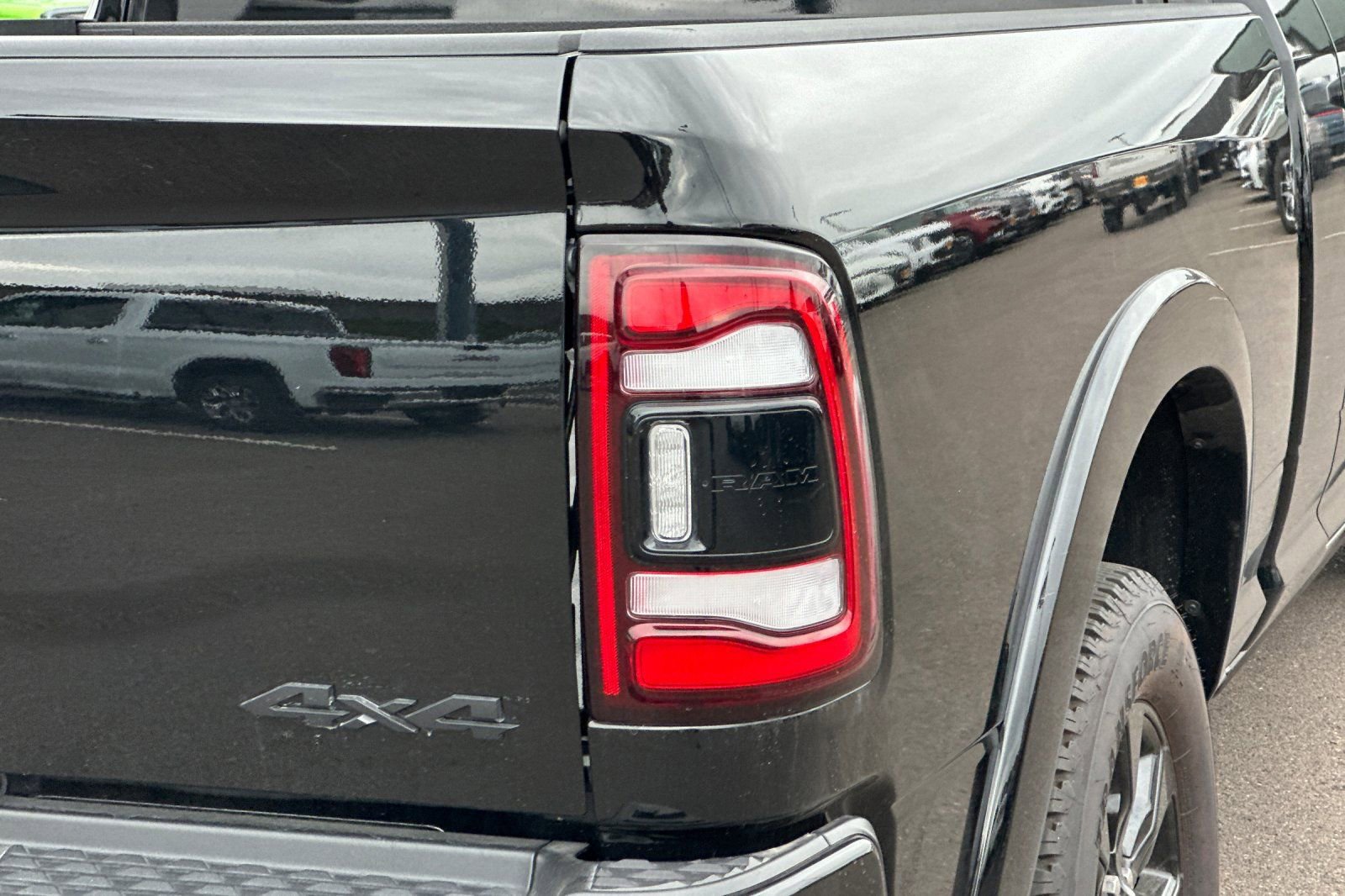 Used 2024 RAM 3500 Limited image 25