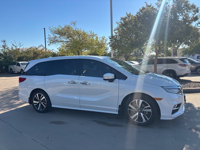 Used 2020 Honda Odyssey Elite image 4