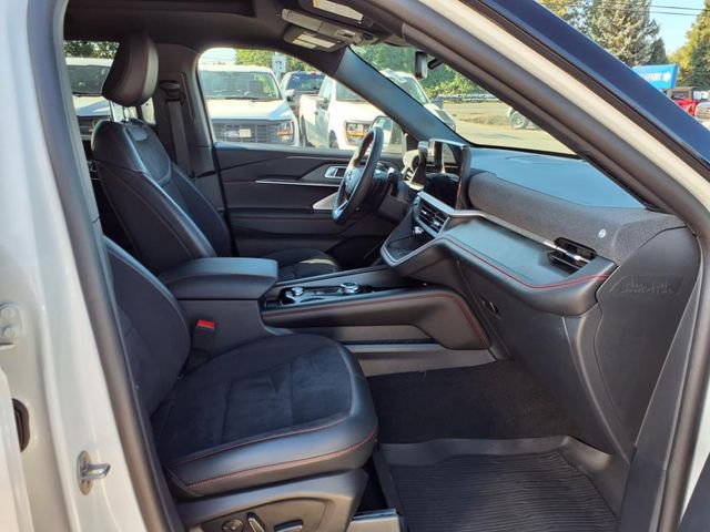 Certified 2025 Ford Explorer ST AWD/4WD image 7