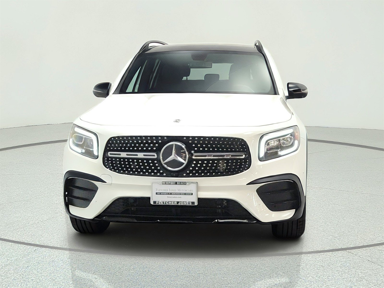 Used 2021 Mercedes-Benz GLB 250 image 2