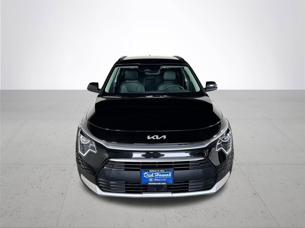 Certified 2023 Kia Niro EX image 3