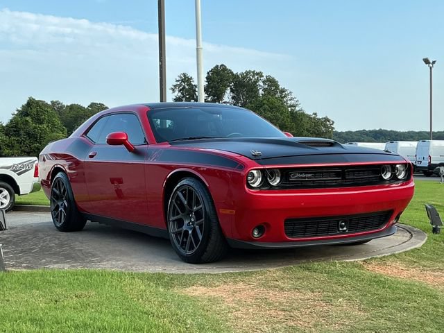 Used 2018 Dodge Challenger T/A RWD image 9