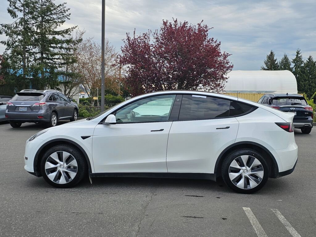 Used 2020 Tesla Model Y Long Range image 4