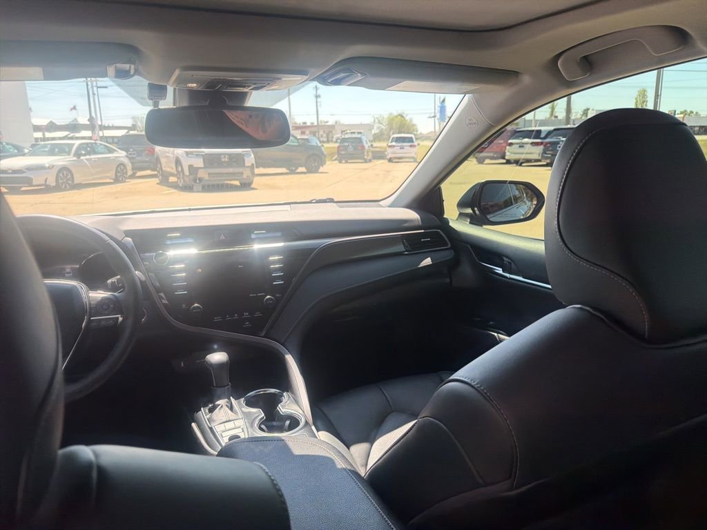 Used 2020 Toyota Camry XSE image 20