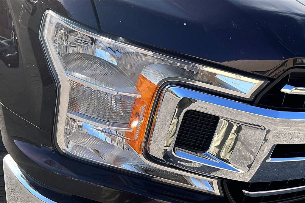 Used 2018 Ford F150 XLT w/ Equipment Group 302A Luxury AWD/4WD image 25