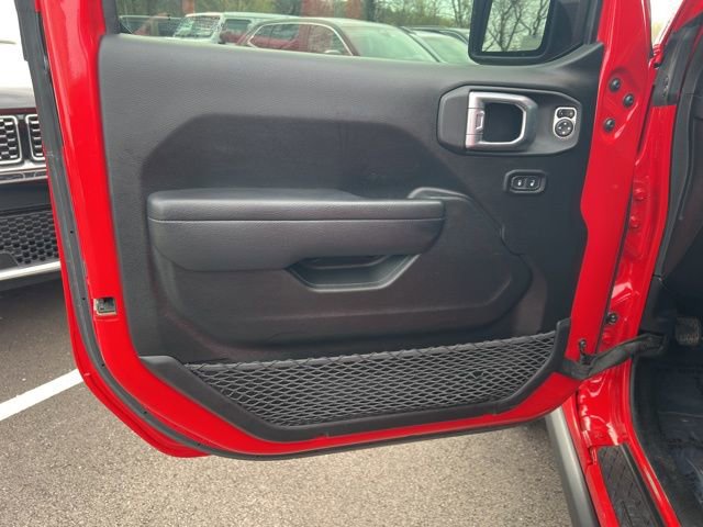 Used 2022 Jeep Gladiator Willys image 4