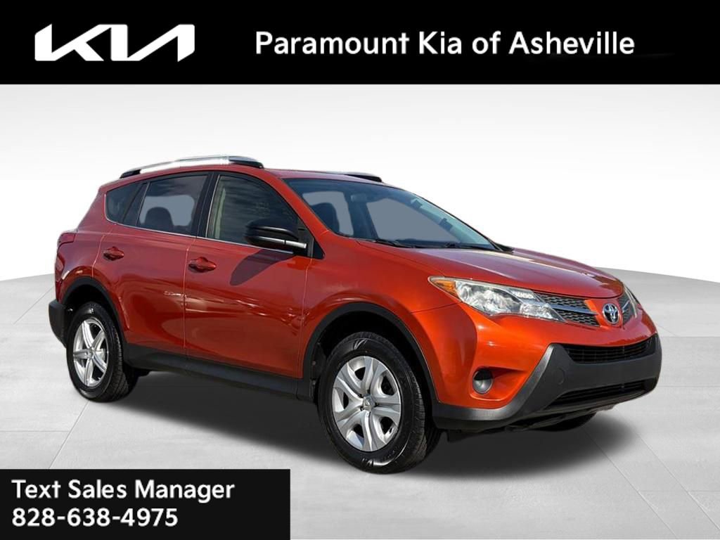 Used 2015 Toyota RAV4 LE image 1